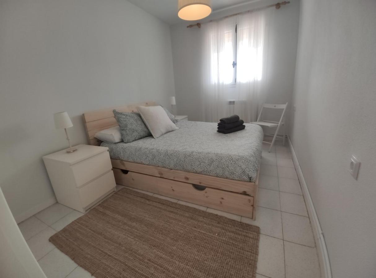 Apartamento Goxoa Jaca Bagian luar foto